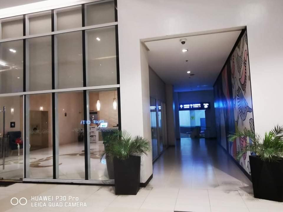 Staycation Condotel @150Newport Pasay City Manila Zewnętrze zdjęcie